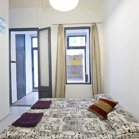 Daire Parallel-patio